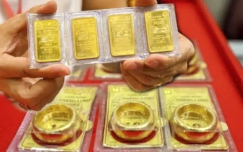 Giá vàng hôm nay 3/3: SJC, vàng nhẫn báo tin mừng, châu báu báo tin mạnh, Doji Phú Quý điều chỉnh giảm