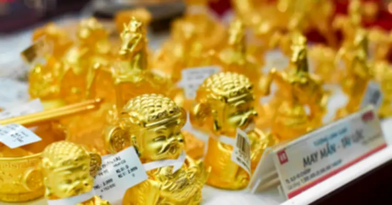Giá vàng thế giới giảm đầu tuần, lo ngại xung đột Mỹ - Israel - Iran gây sốc năng lượng