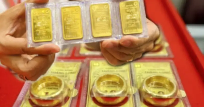 Giá vàng thế giới lao dốc 155 USD/ounce, trong nước 'bốc hơi' 5 triệu đồng/lượng