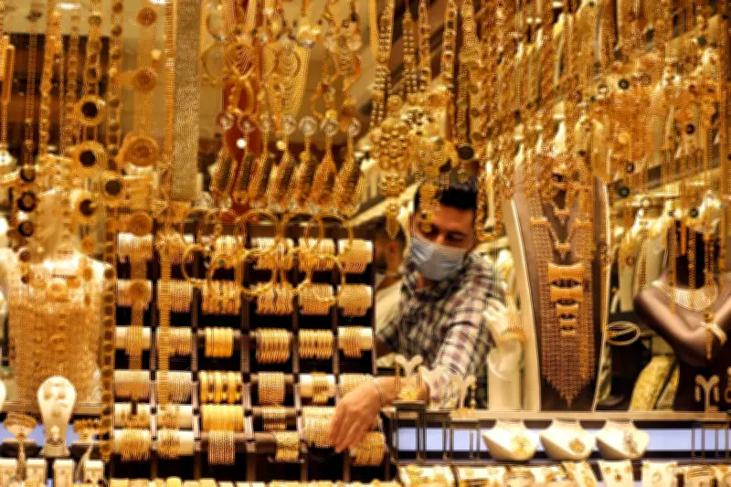 Giá Vàng Thế Giới Lao Dốc Phiên Thứ Bảy Liên Tiếp Do Xung Đột Trung Đông