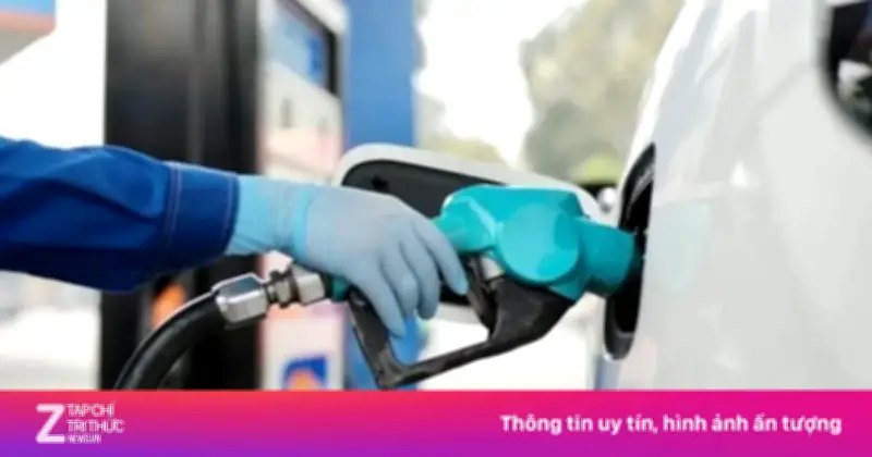 Giá Xăng Dầu Tăng Mạnh: Doanh Nghiệp Lo Thua Lỗ, Cơ Chế Điều Hành Đối Mặt Thách Thức
