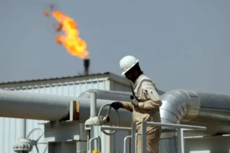 Giá xăng dầu tăng mạnh từ 15h ngày 5/3, không trích lập quỹ bình ổn