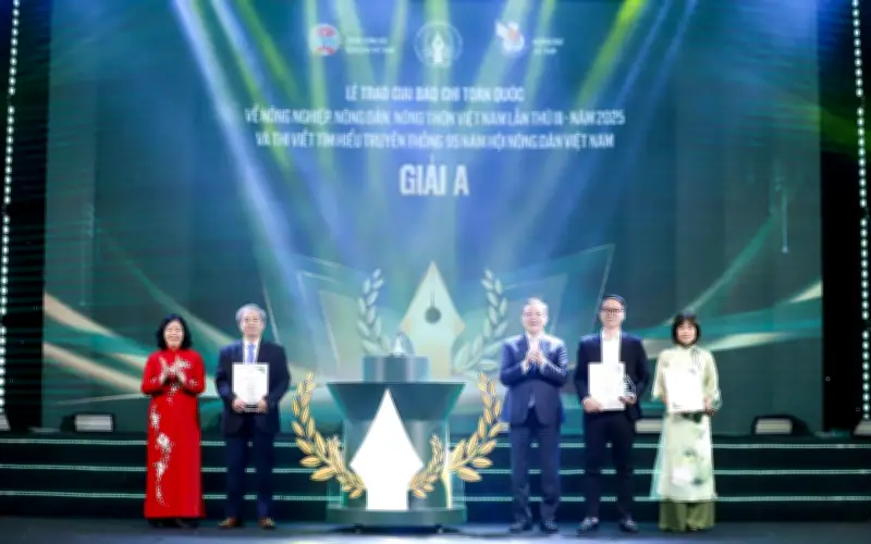 Giải báo chí 'tam nông' lần thứ IV và Thi ảnh 'Nông thôn Việt Nam 40 năm Đổi mới' chính thức phát động