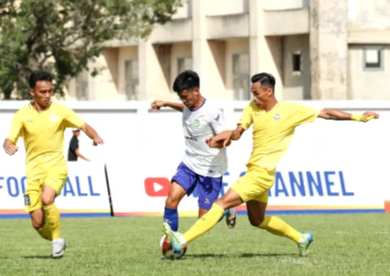 Giải Hạng Nhì Quốc gia 2026 khởi tranh: 14 đội bóng cạnh tranh 3 suất thăng hạng