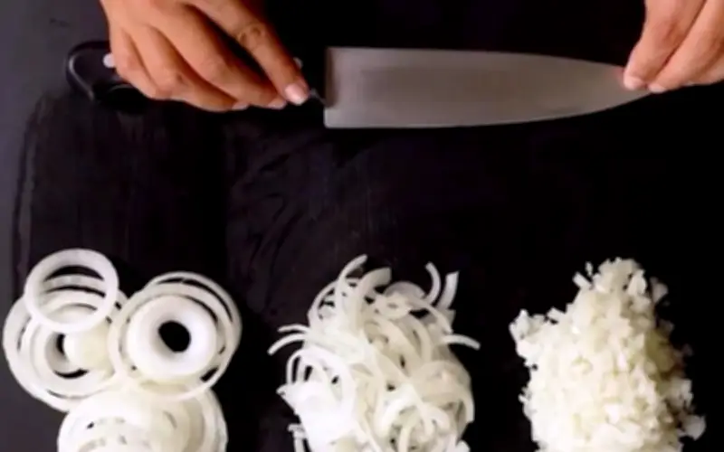 Giải mã hiện tượng cay mắt khi cắt hành tây và các mẹo khắc phục hiệu quả