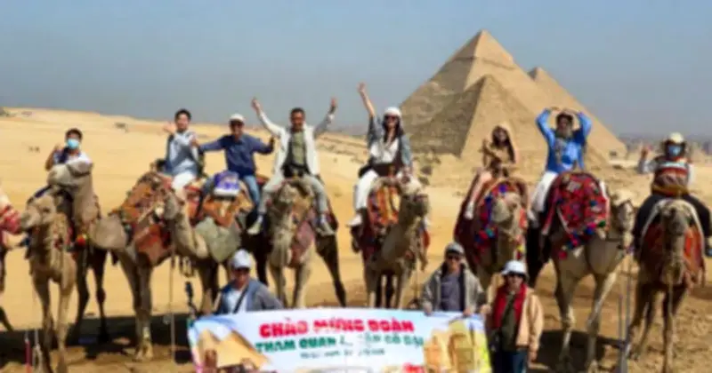 Giới Siêu Giàu Việt Vứt Vé Du Lịch Trung Đông, Đổi Lấy Sự Bình An Tại Quê Nhà