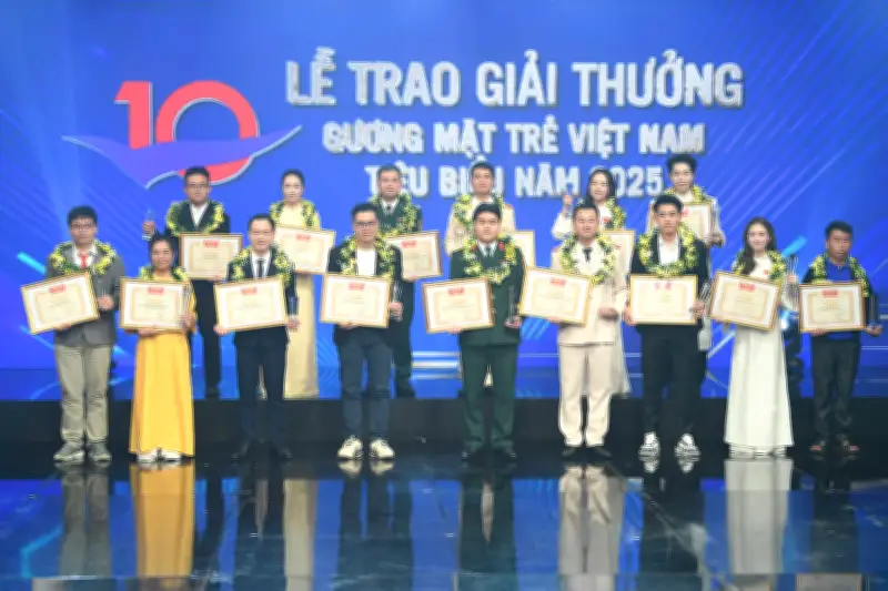 Giải thưởng Gương mặt trẻ Việt Nam tiêu biểu: Vinh danh những hạt giống đỏ xuất sắc