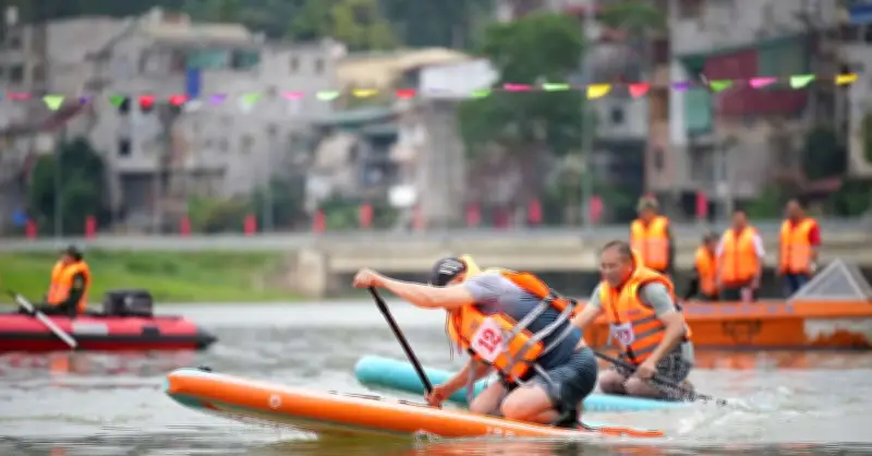 Giải Đua Thuyền Trên Sông Bằng Giang: Khởi Đầu Mới Cho Thể Thao Du Lịch Cao Bằng