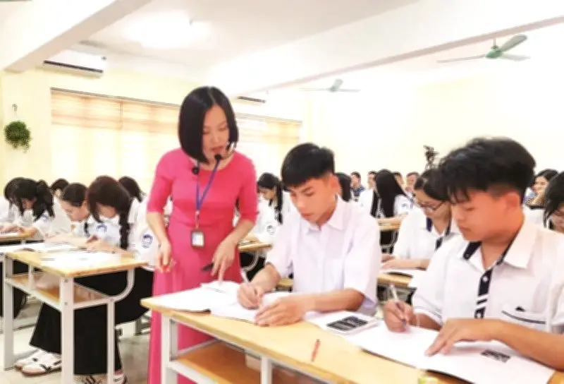 Giáo viên tăng cường ôn thi nước rút, phân loại học sinh để đạt kết quả cao