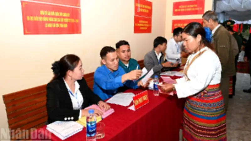 Gần 1 Triệu Cử Tri Hà Tĩnh Nô Nức Đi Bầu Cử Đại Biểu Quốc Hội Và HĐND