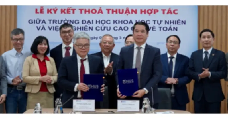 GS Ngô Bảo Châu và GS Lê Thanh Sơn ký kết hợp tác đào tạo tiến sĩ toán học