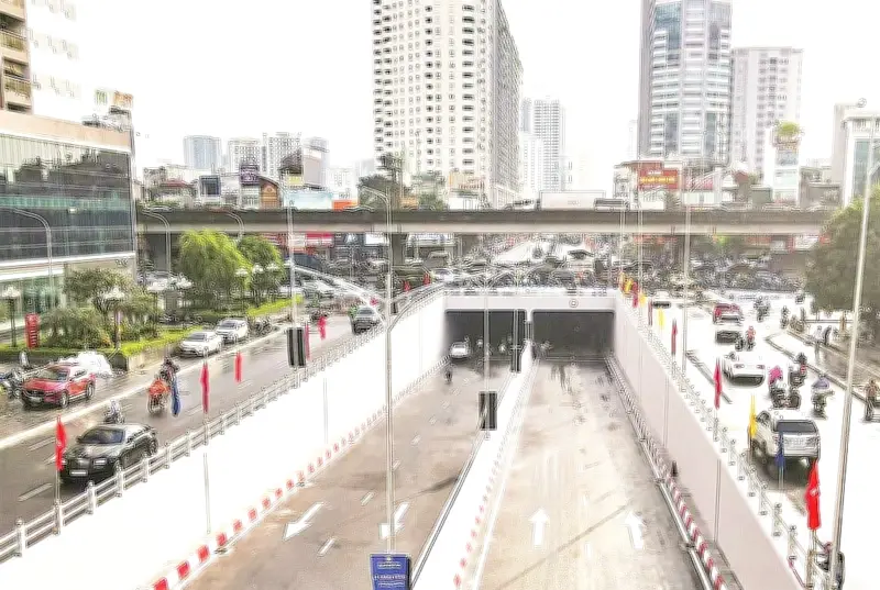 Hà Nội chuyển mình với tầm nhìn 100 năm: Từ đô thị hướng tâm sang mô hình đa cực hiện đại