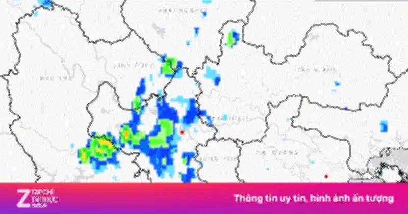 Hà Nội cảnh báo dông, lốc, sét và mưa lớn cục bộ trong nội thành