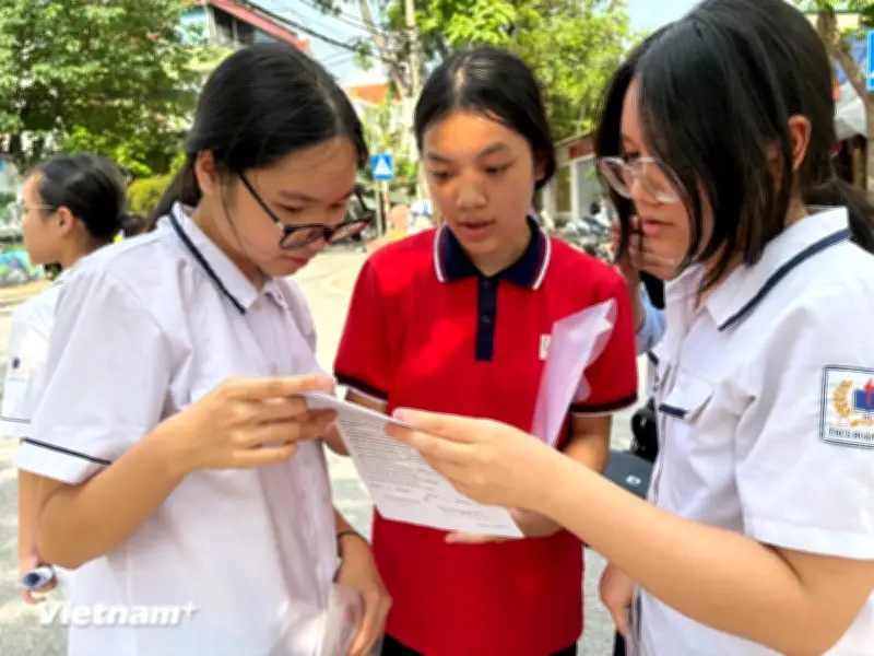 Hà Nội dự kiến tăng thêm 3.000 chỉ tiêu tuyển sinh lớp 10 năm học mới