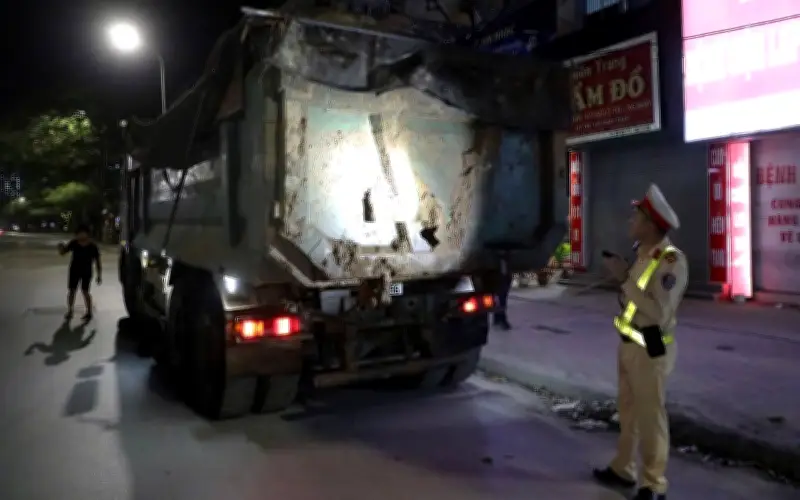 Hà Nội: Gần 80 xe tải vi phạm trật tự an toàn giao thông bị xử phạt trong một ngày