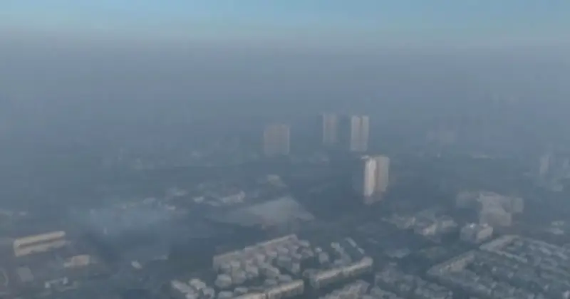 Hà Nội đối mặt nguy cơ ô nhiễm không khí bùng phát khi không khí lạnh tràn về