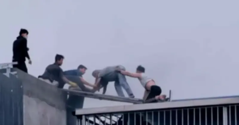 Hà Nội khen thưởng 7 cá nhân dũng cảm cứu người trong vụ cháy tại Hoàng Mai