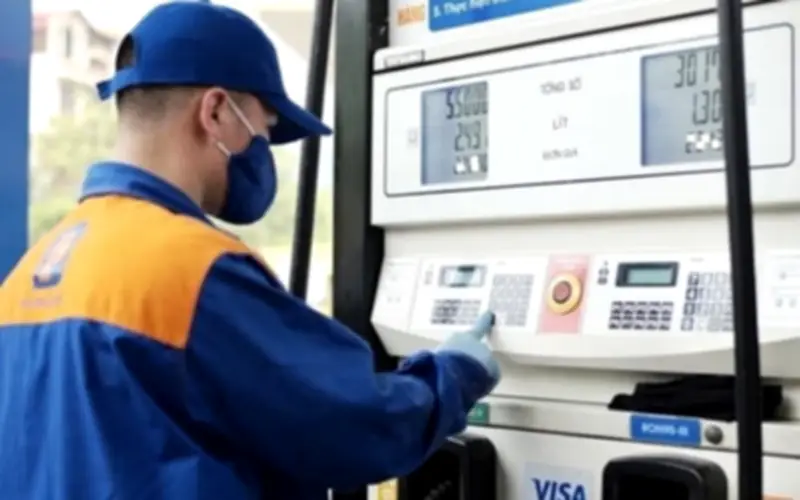 Hà Nội khẩn cấp bảo vệ người tiêu dùng trước biến động giá xăng dầu