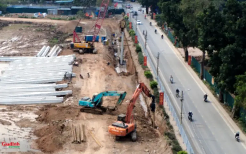 Hà Nội phân luồng giao thông khẩn cấp quanh khu vực hồ đấu nối Mê Trì từ ngày 15/3