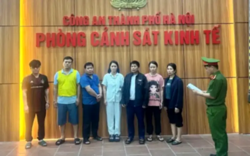 Hà Nội phát hiện 300 tấn thịt lợn bệnh tuồn vào chợ đầu mối và trường học