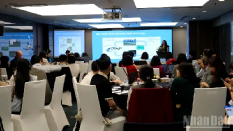 Hà Nội tổ chức chuỗi hội thảo thúc đẩy lồng ghép giá trị thiên nhiên vào chính sách kinh tế