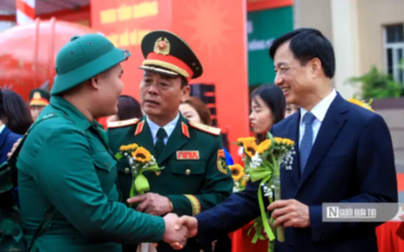 Hà Nội tổ chức lễ giao nhận quân năm 2026, hơn 4.700 công dân lên đường nhập ngũ