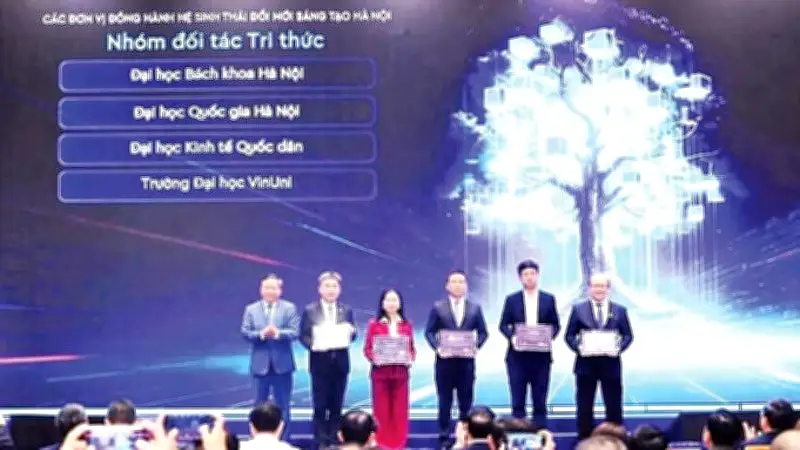 Hà Nội triển khai hệ sinh thái an ninh số Smart Police và đẩy mạnh đổi mới sáng tạo