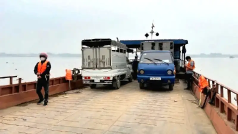 Hà Nội triển khai kế hoạch tăng cường an toàn giao thông đường thủy nội địa