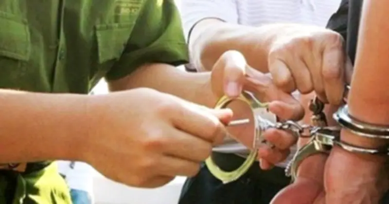 Hà Nội truy tố nhóm 10 đối tượng giả danh công an, lừa đảo chiếm đoạt 2,7 tỉ đồng