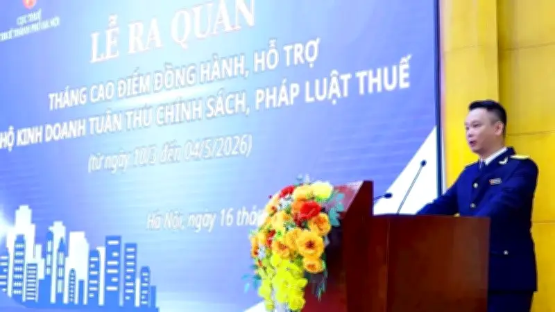 Hà Nội đẩy mạnh hỗ trợ hộ kinh doanh chuyển đổi thuế, hướng tới minh bạch và hiện đại