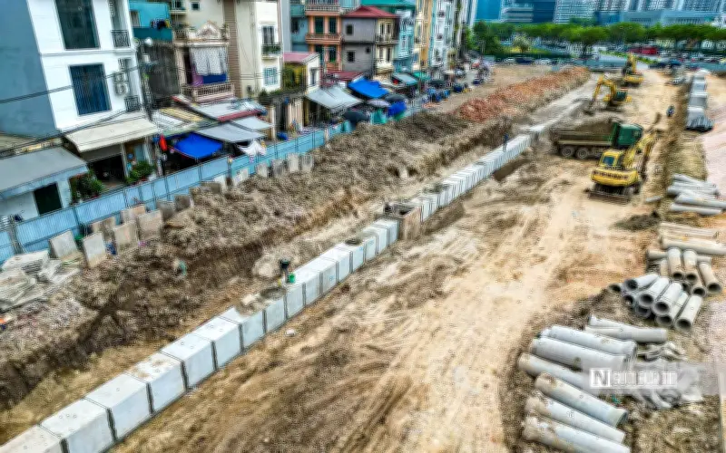 Hà Nội đẩy nhanh dự án Vành đai 2,5 đoạn Xuân Đỉnh: Giải phóng mặt bằng song song thi công