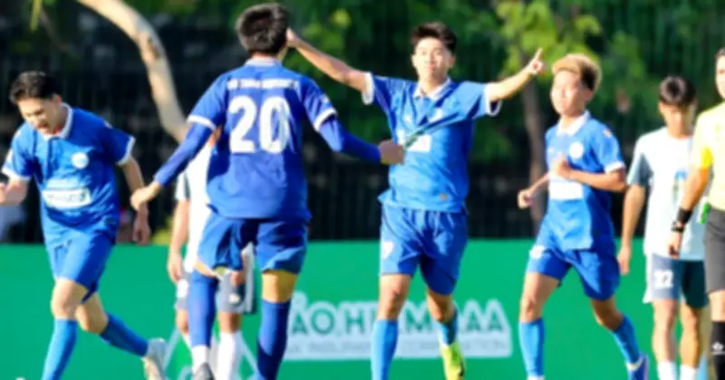 Hồ Thanh Phước tỏa sáng, ĐH Nha Trang thắng đậm ĐH Lào tại giải TNSV