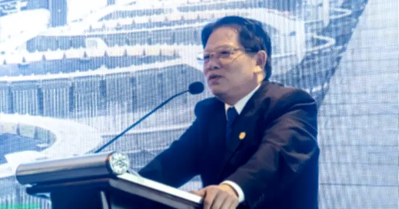 Hóa chất Đức Giang công bố thông tin bất thường sau khi cha con Chủ tịch bị bắt