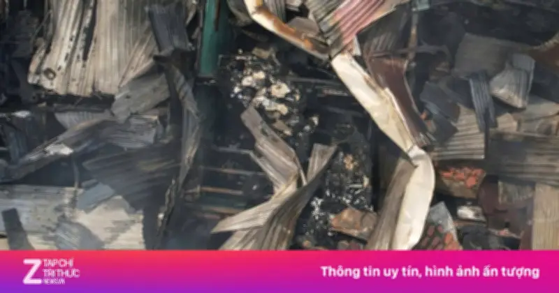 Hỏa hoạn lan rộng trong hẻm nhỏ ở TP.HCM, may mắn không có thương vong