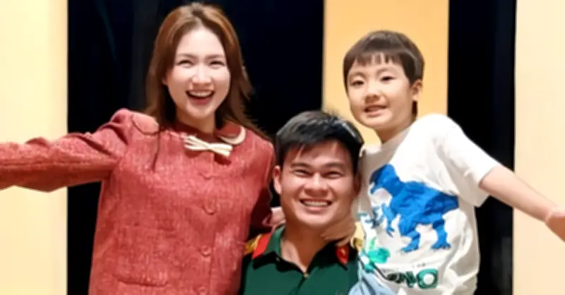 Hòa Minzy lần đầu chia sẻ chi tiết về mối quan hệ với Đại úy Thăng Văn Cương