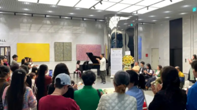 Họa sĩ Thái Tĩnh khai mở 'Sắc xuân' với 17 tác phẩm thiền họa tại Hà Nội