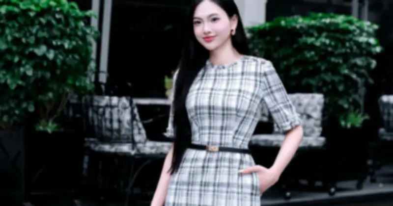 Họa Tiết Kẻ: Bí Quyết Phối Đồ Thanh Lịch, Hiện Đại Cho Nàng Công Sở