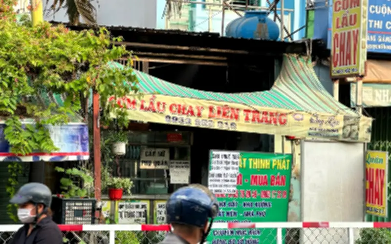 Hai mẹ con tử vong thương tâm trong vụ cháy quán lẩu chay tại Tp.HCM