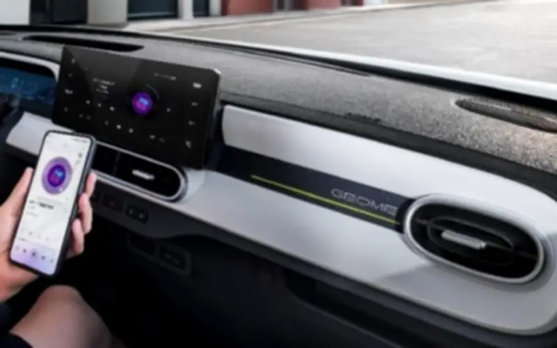 Hatchback điện giá 183 triệu đồng: Thiết kế đẹp, sạc nhanh, hỗ trợ lùi đỗ