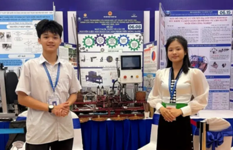 Học Sinh Điện Biên Sáng Chế Máy Tách Vỏ Cây Tế, Đạt Giải Tư Quốc Gia
