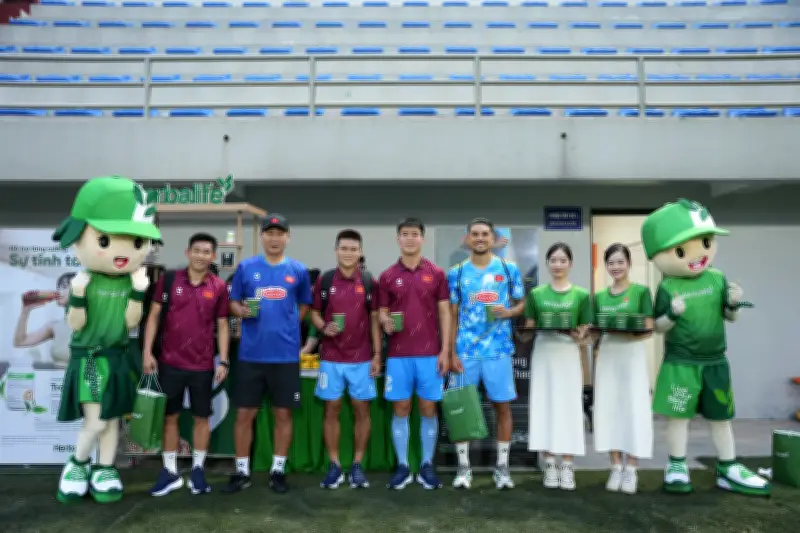 Herbalife Việt Nam Động Viên Đội Tuyển Bóng Đá Quốc Gia Trước Thềm Mùa Giải 2026