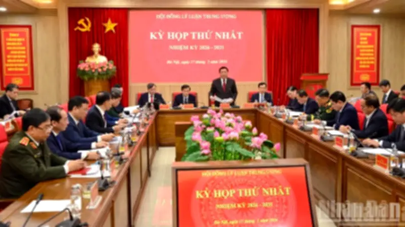 Hội đồng Lý luận Trung ương nhiệm kỳ mới họp bàn chiến lược phát triển đất nước