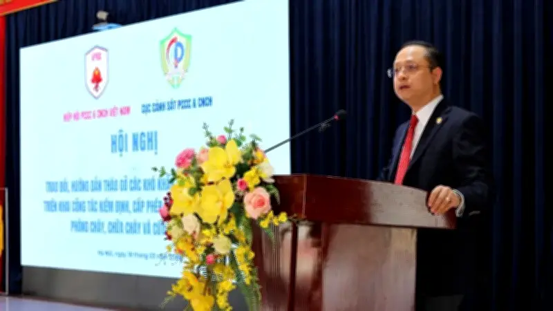 Hội nghị tháo gỡ khó khăn trong kiểm định phương tiện PCCC và cứu nạn cứu hộ