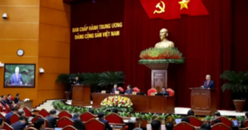 Hội nghị Trung ương 2 đặt nền móng nhiệm kỳ, giá vàng lao dốc, chiến sự Iran 'xuống thang'