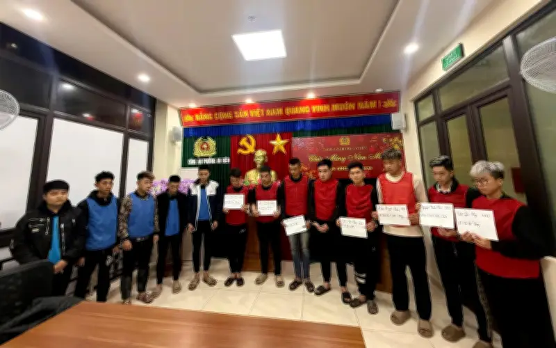 Hải Phòng: Công an tạm giữ 12 thanh niên gây rối, ruột đuổi lúc rạng sáng