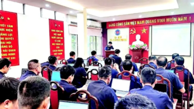 Hải Quan Cảng Vạn Gia Đẩy Mạnh Ứng Dụng AI Và Số Hóa Quy Trình Hành Chính