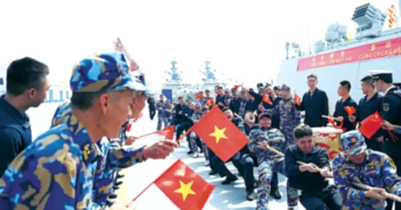 Hải quân Việt Nam và Trung Quốc tổ chức giao lưu hữu nghị tại Quảng Tây