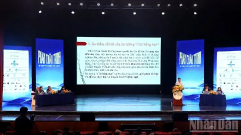 Hội thảo tưởng niệm 100 năm Phan Châu Trinh: Tư tưởng 'Chi bằng học' trong thời đại AI