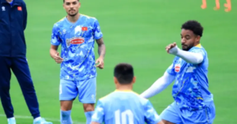 HLV Kim Sang-sik khen ngợi Hoàng Hên, đội tuyển Việt Nam sẵn sàng đấu Bangladesh