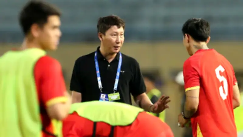 HLV Kim Sang Sik tiết lộ chiến thuật linh hoạt với Hoàng Hên, chuẩn bị kỹ cho trận gặp Malaysia